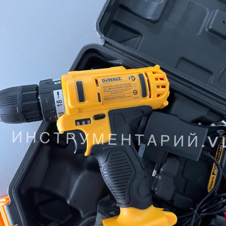 Шуруповерт DeWALT 18 v