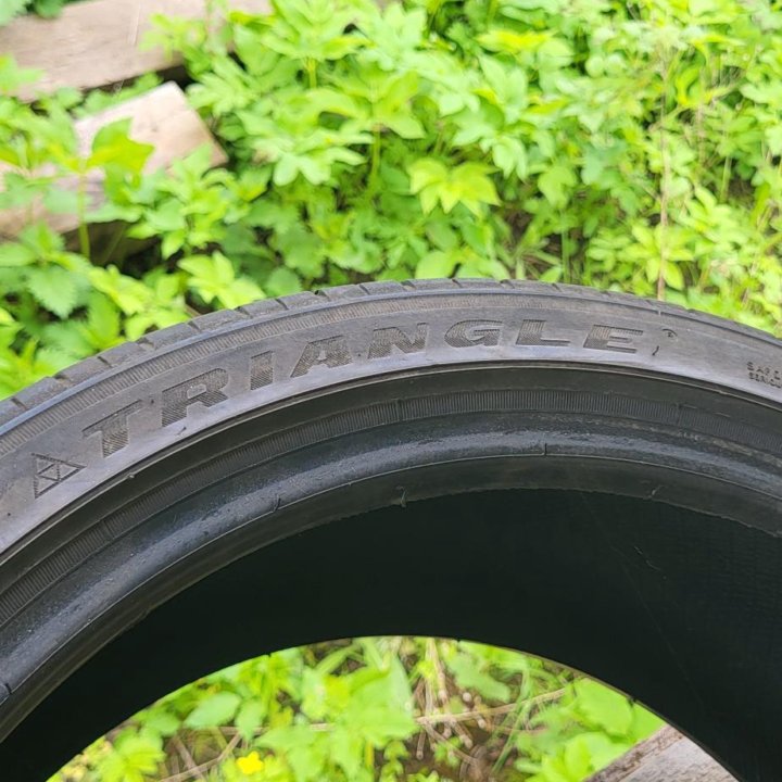 Шины летние 225/45 R18