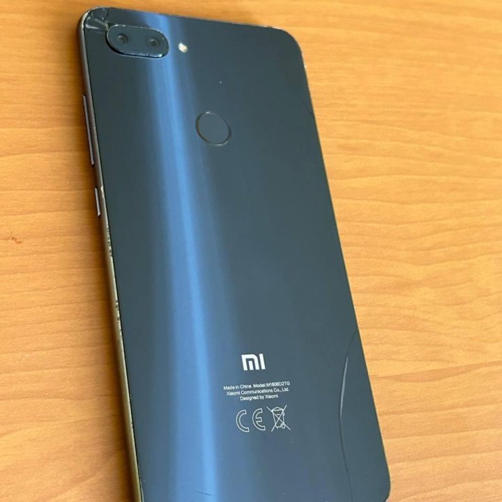 Xiaomi Mi 8 Lite, 6/128 ГБ чёрный