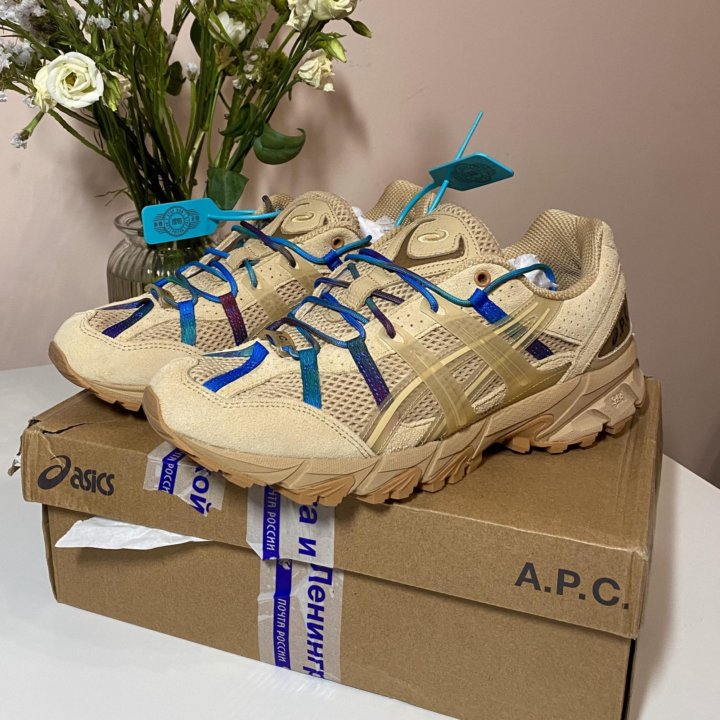 Asics Gel-Sonoma 15-50 x A.P.C. dune