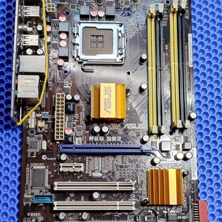 Материнская плата LGA 775 DDR2