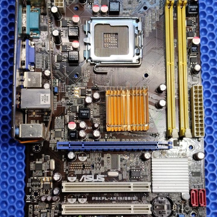 Материнская плата LGA 775 DDR2