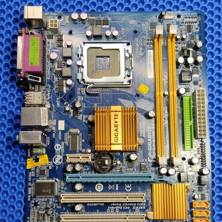 Материнская плата LGA 775 DDR2