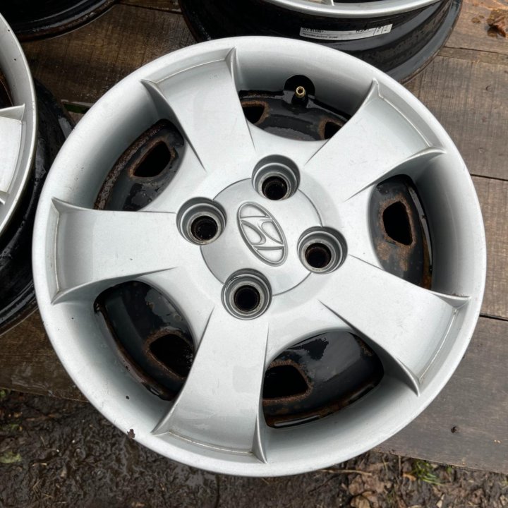 Стальные Диски R13 Hyundai Accent 4x100 D54.1 Колп