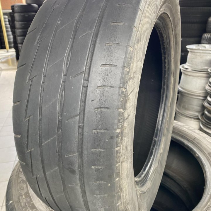 215/60 R16 Bridgestone Potenza Adrenalin RE003