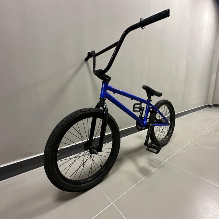 Трюковый велосипед BMX подростковый