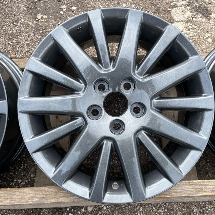 Оригинальные Литые Диски R17 Toyota 5x114.3 D60.1