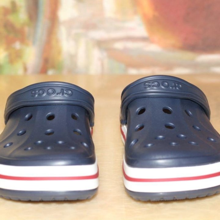 Сланцы Crocs