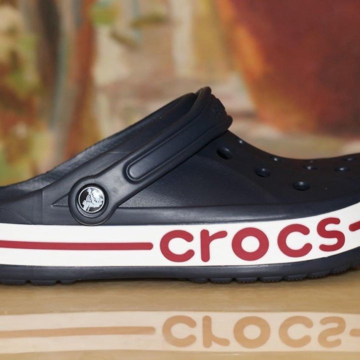 Сланцы Crocs