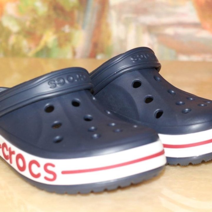 Сланцы Crocs