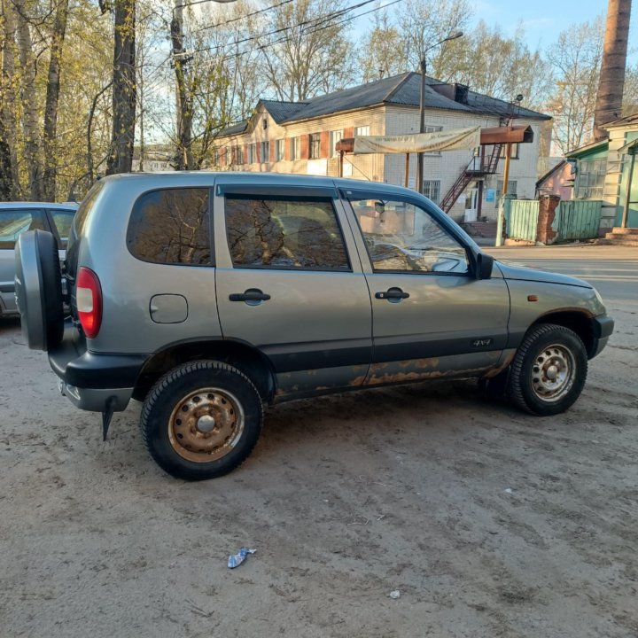 Chevrolet Niva, 2008