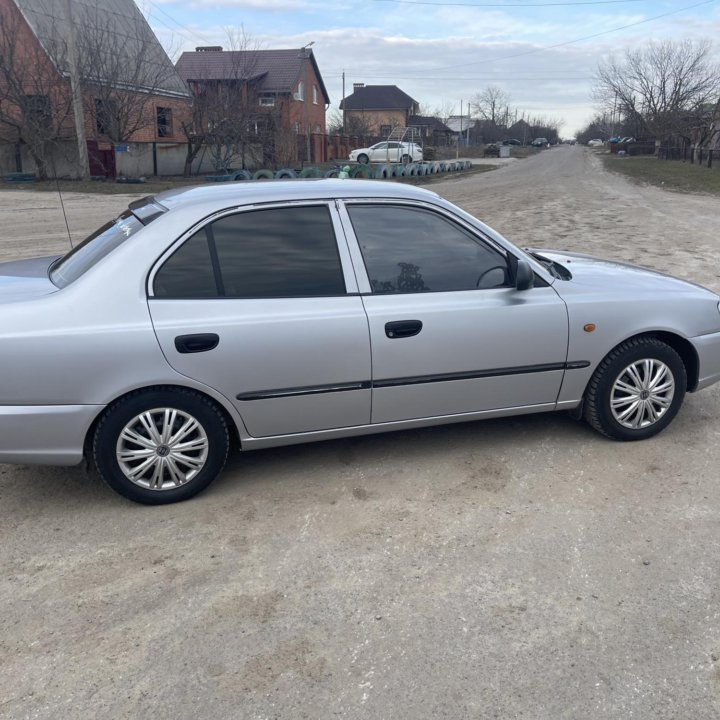 Hyundai Accent, 2007