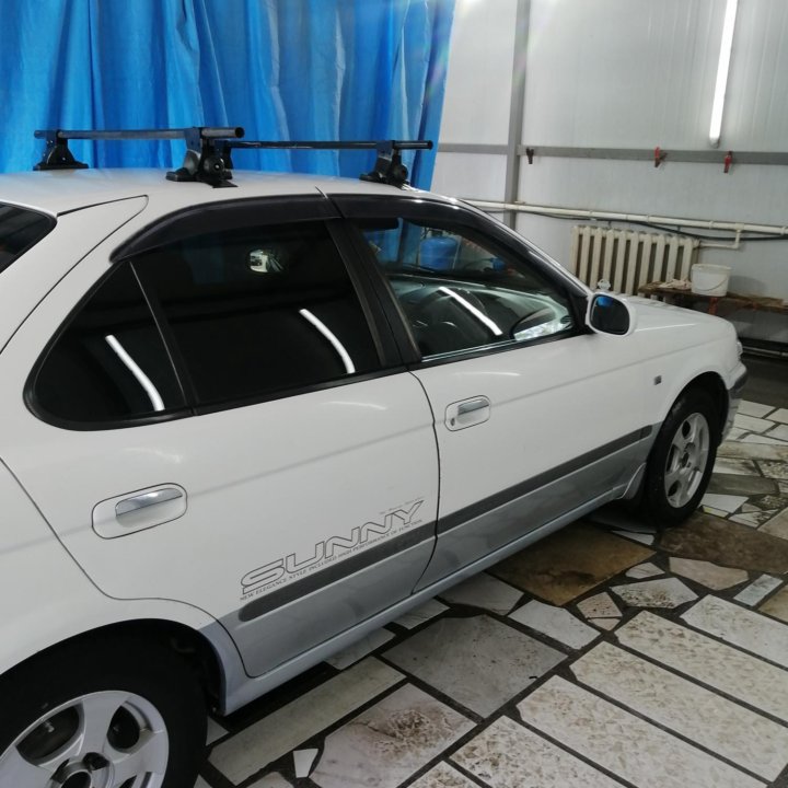 Nissan Sunny, 2000