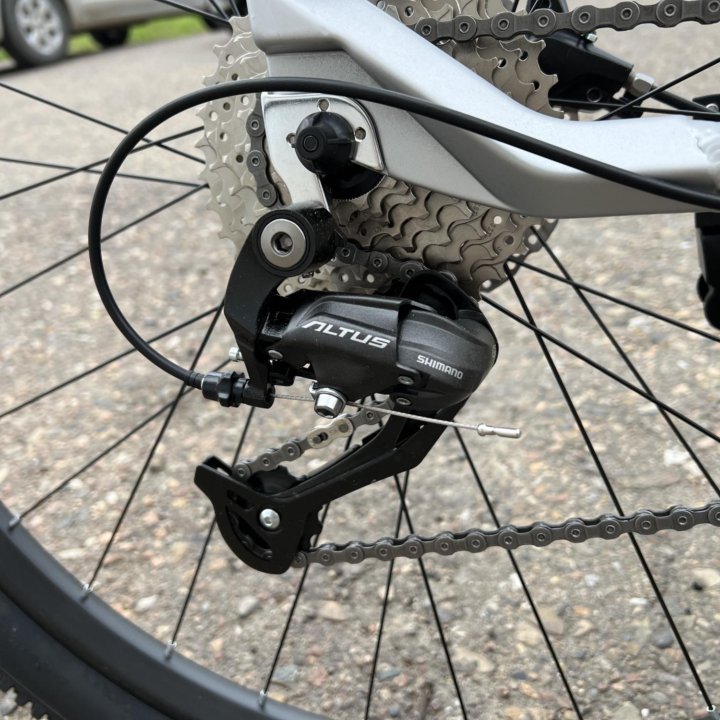 Велосипед 29 дюймов , оборудование Shimano