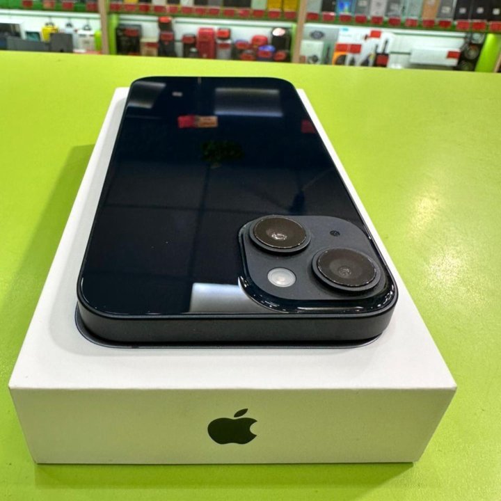 Apple iPhone 14 128Gb 3279mAh 6.1