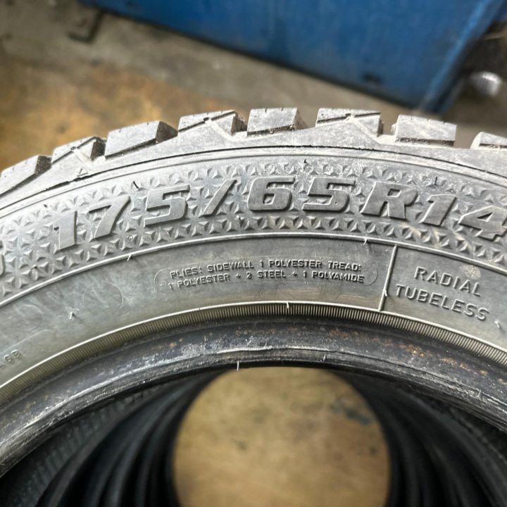 175/65/14 зима Goodyear UltraGrip 600