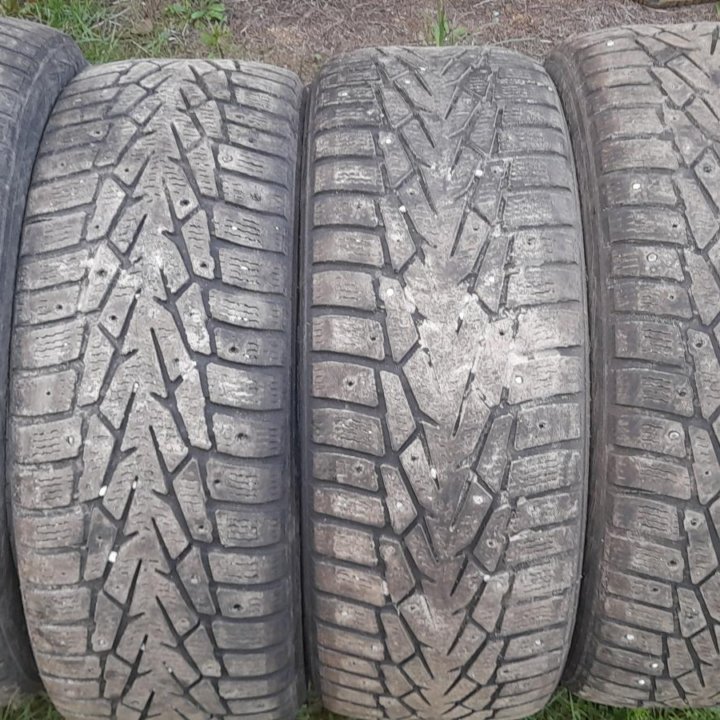 Nokian Hakkapellita 7 205 55 16