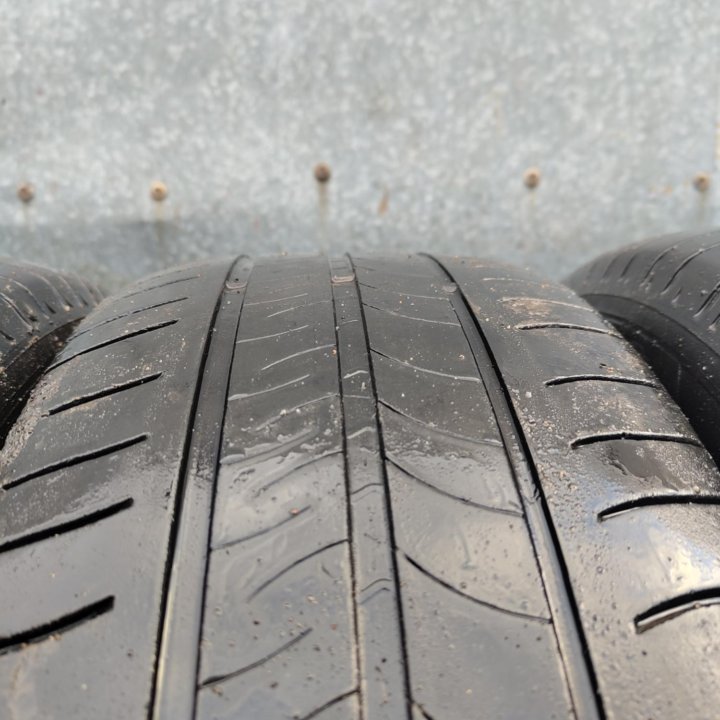 Летние шины 215/60 R16 Michelin energy E-V