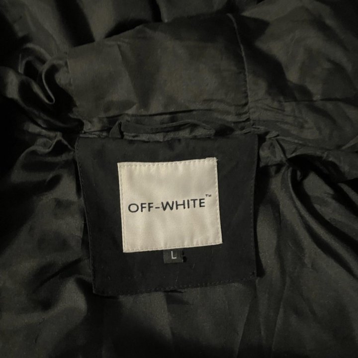 Ветровка off white