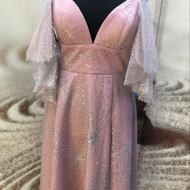 Вечерние платье