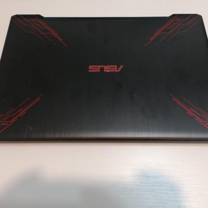 Мощный игровой ноутбук Asus