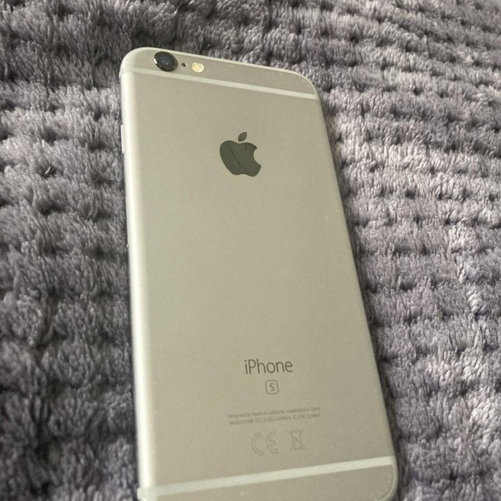 Телефон IPhone 6s