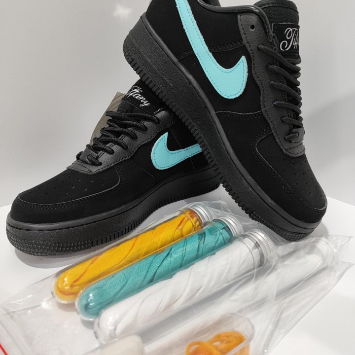 ФОРСЫ ТИФФАНИ 