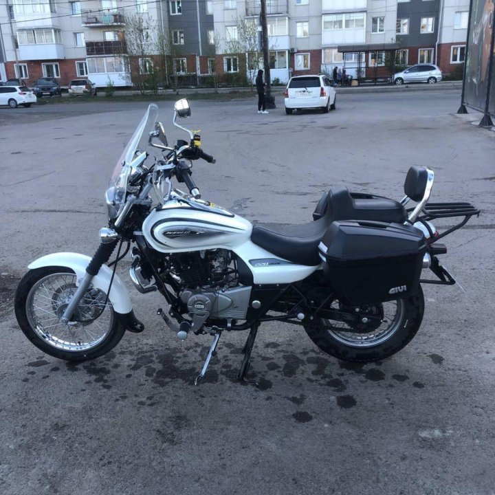 Мотоцикл BAJAJ AVENGER 220 cruise