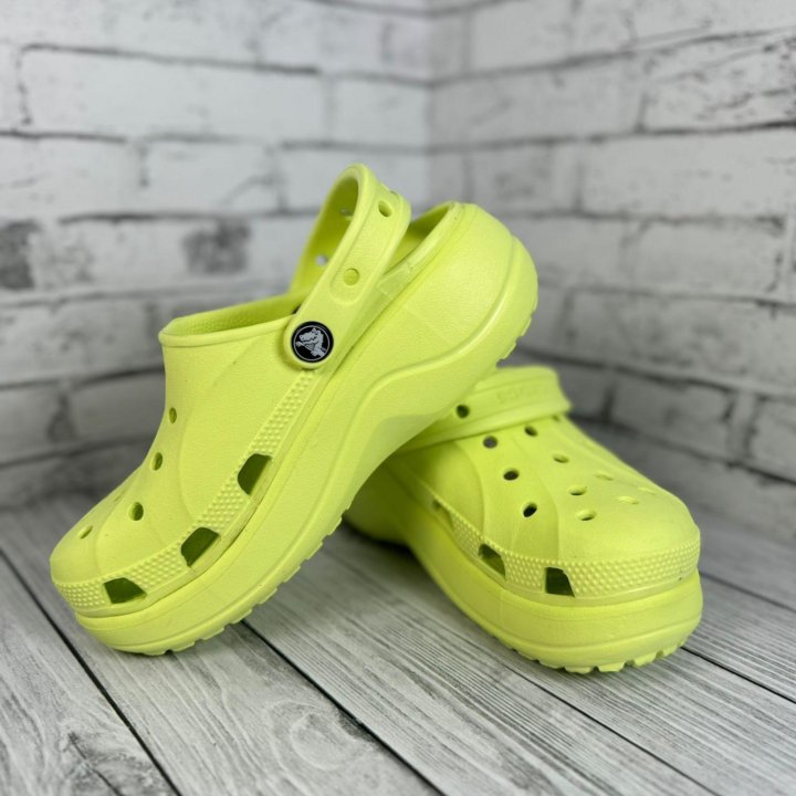 Crocs