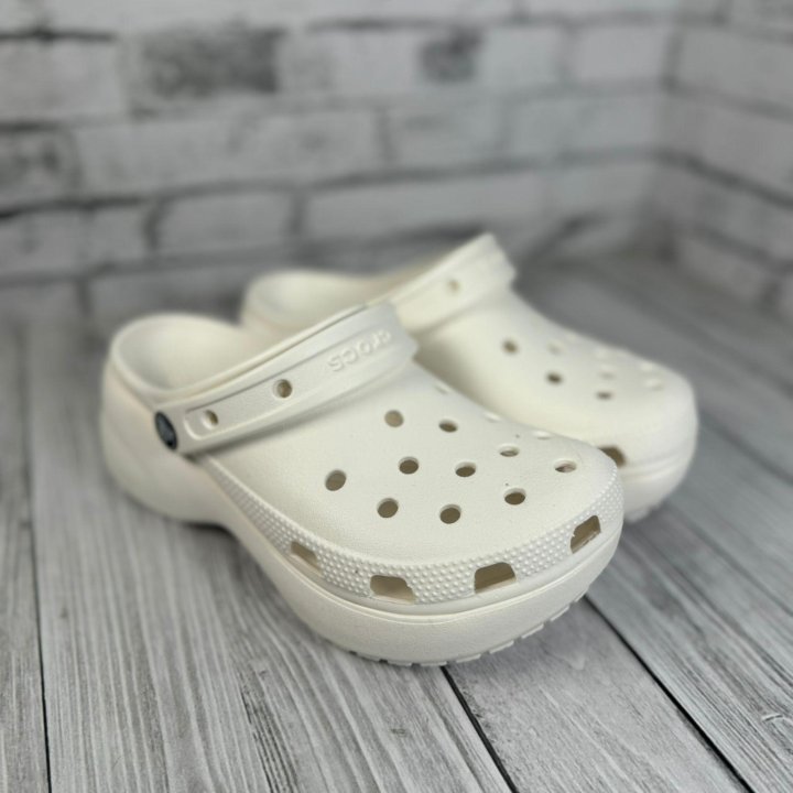 Crocs женские