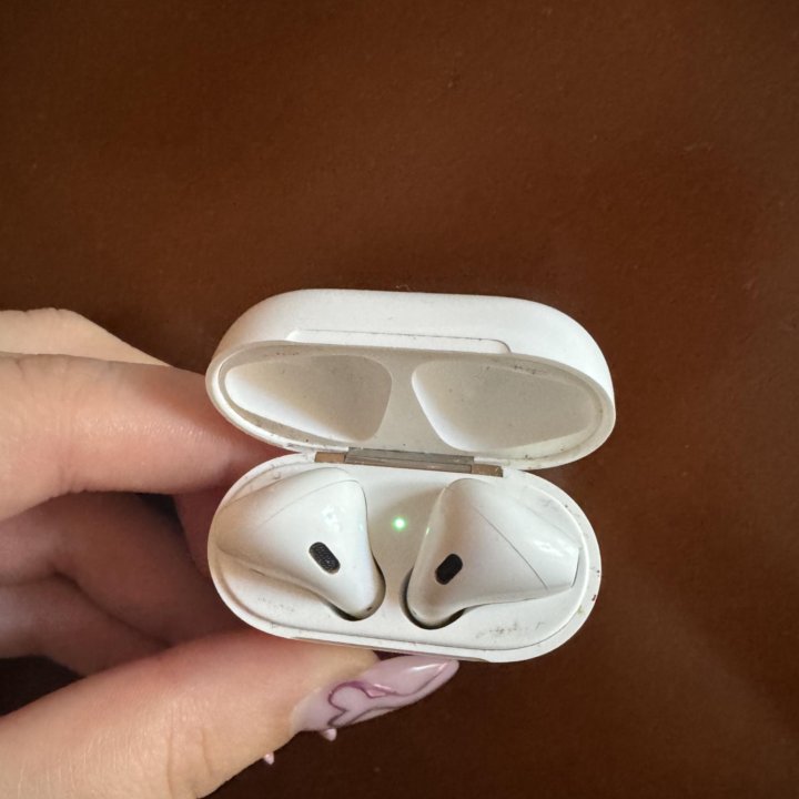 AirPods 2