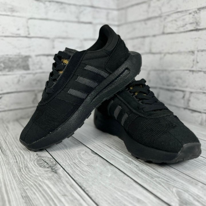 Кроссовки adidas RETROPY E5