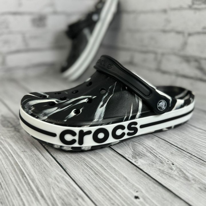 Crocs