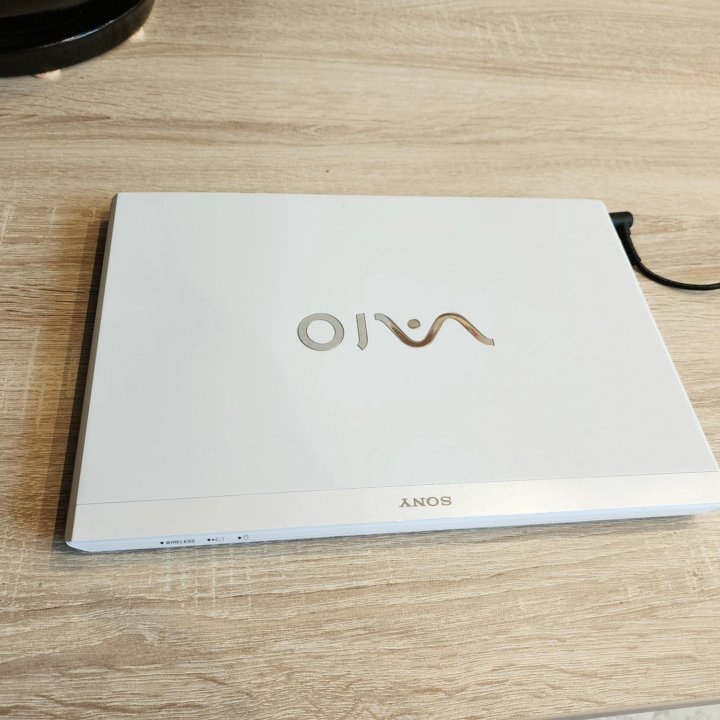 Sony Vaio, core i3, 8gb, SSD, 13