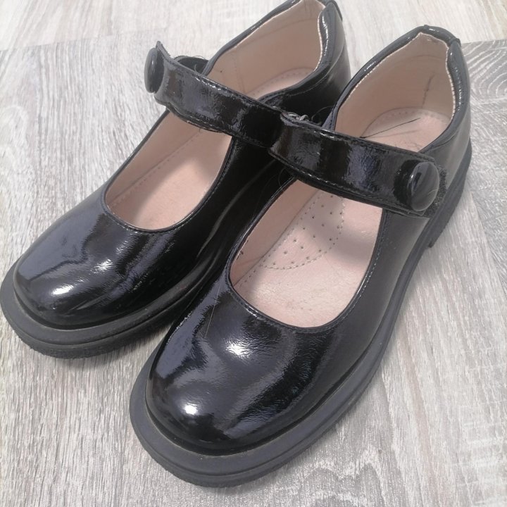 Туфли для девочки