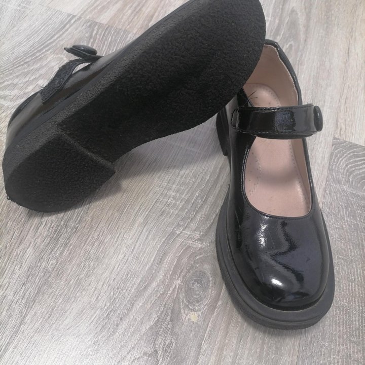 Туфли для девочки