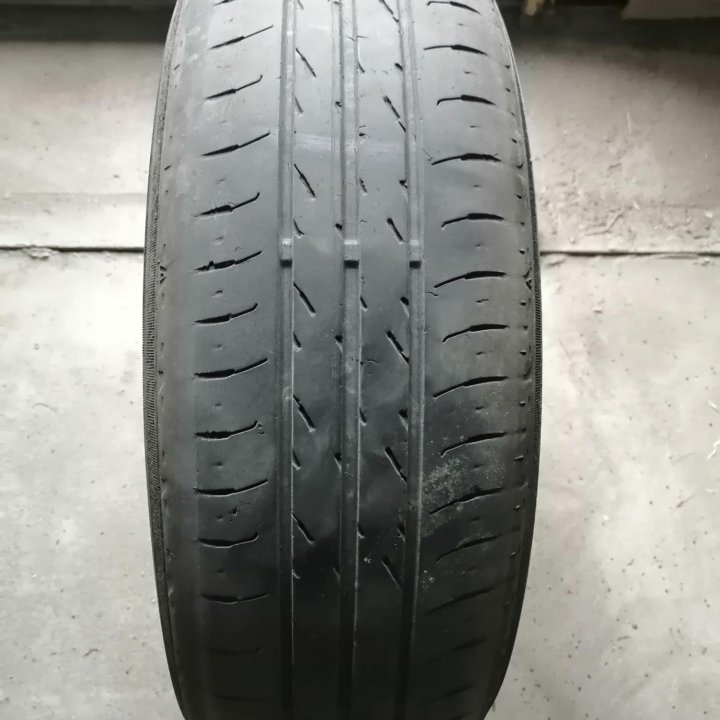 Летняя шина DUNLOP 175/65R15