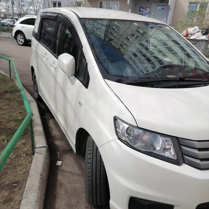 Honda Freed, 2010