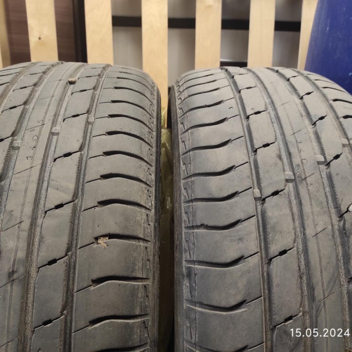 Nokian Tyres Hakka Blue 215/50 R17 95V