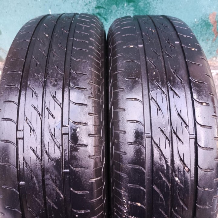 2 шины Bridgestone 175/65R14