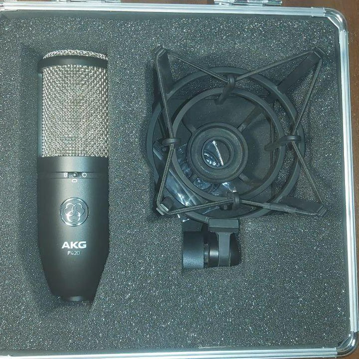 AKG P420 и PF80 микрофон и поп-фильтр