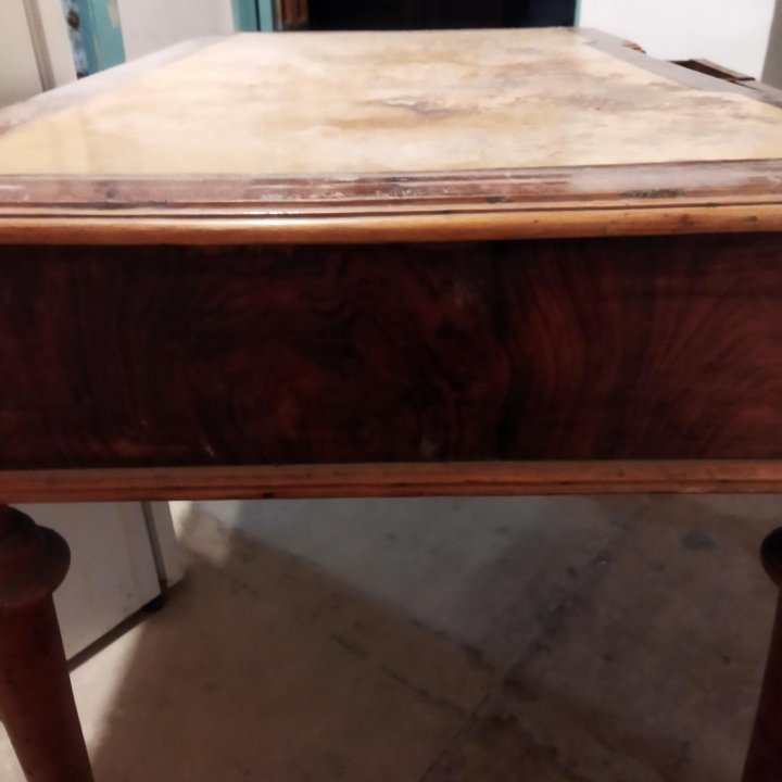 Стол антиквариат