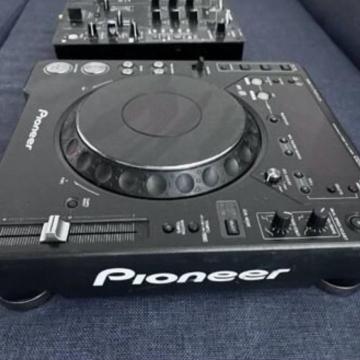 Pioneer CDJ1000mk3 DJM 400