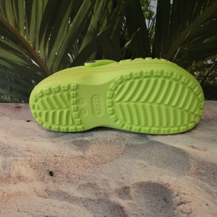 Crocs р-ры 36-39 артикул 208186 неон