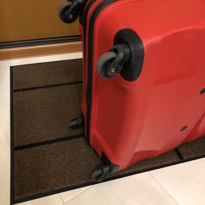 Чемодан American tourister Bon Air L