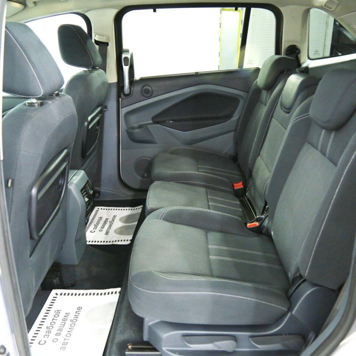 Ford C-MAX, 2011