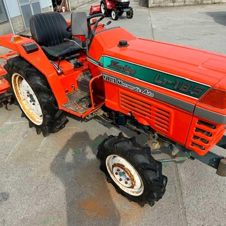 Японский минитрактор Kubota L1-185