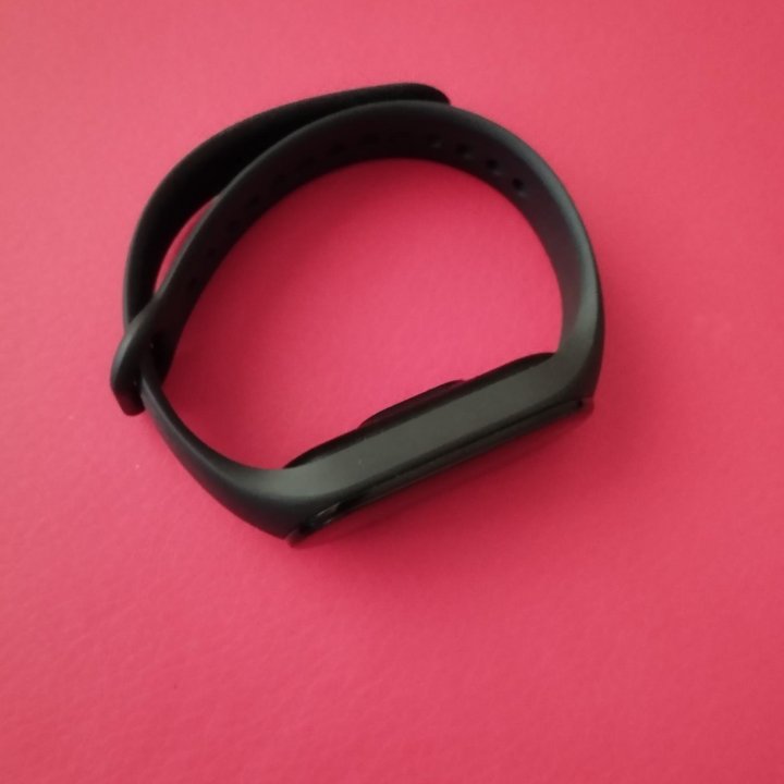 Смарт часы Xiaomi Mi Smart Band 7