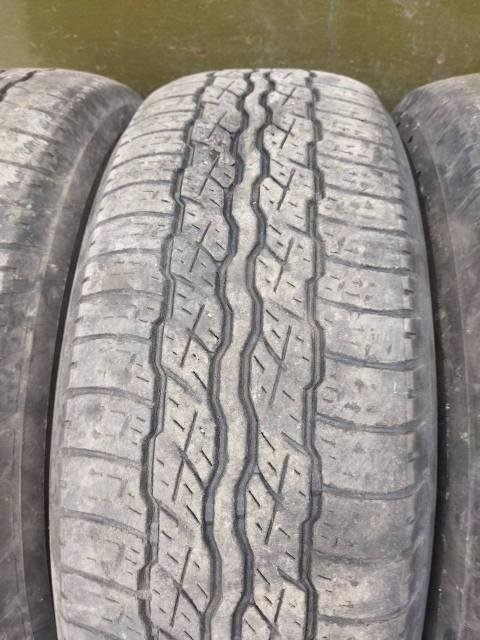 Шины летние 225/65/17 Bridgestone