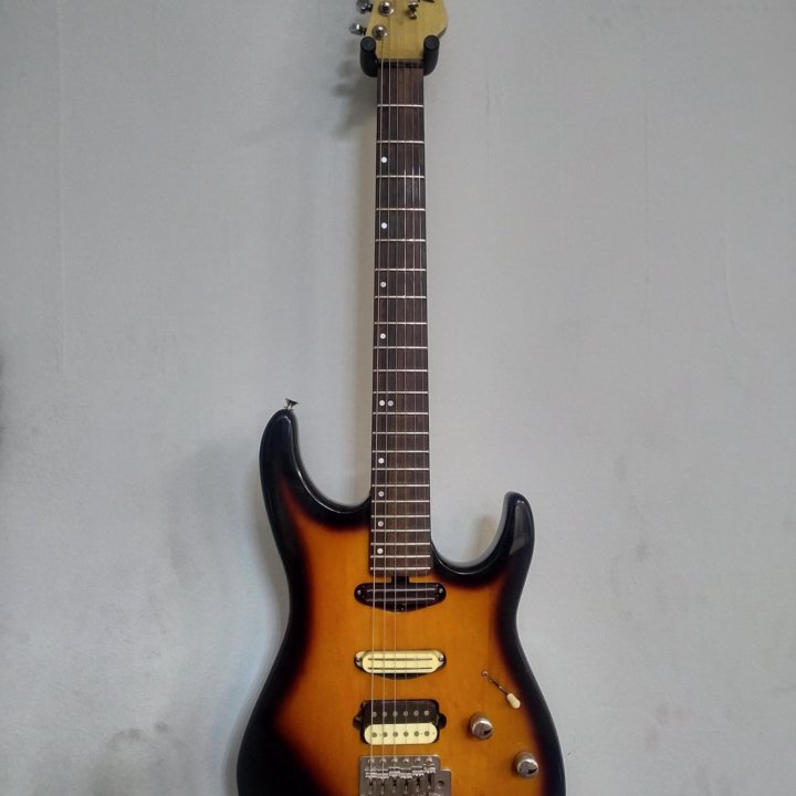 Электрогитара Washburn MG mercury series